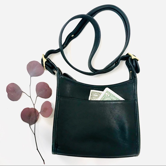 Vintage Coach - Picture 10 of 12